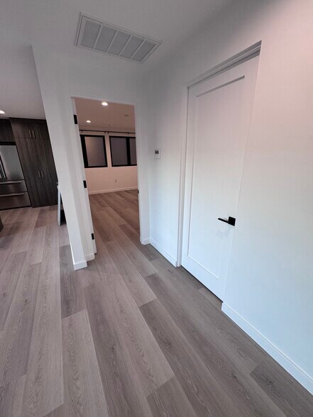 From entry to bedroom - 2408 Highland Ave