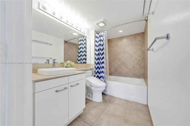 Building Photo - 2080 S Ocean Dr