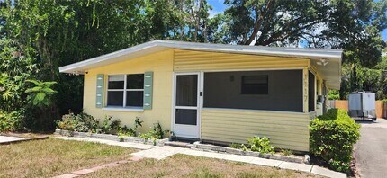 Building Photo - 1117 Patterson Dr