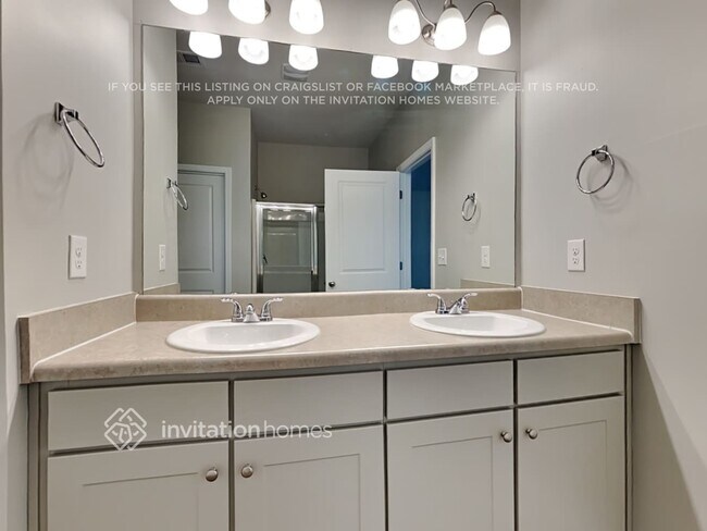 Building Photo - 520 Wood Point Way