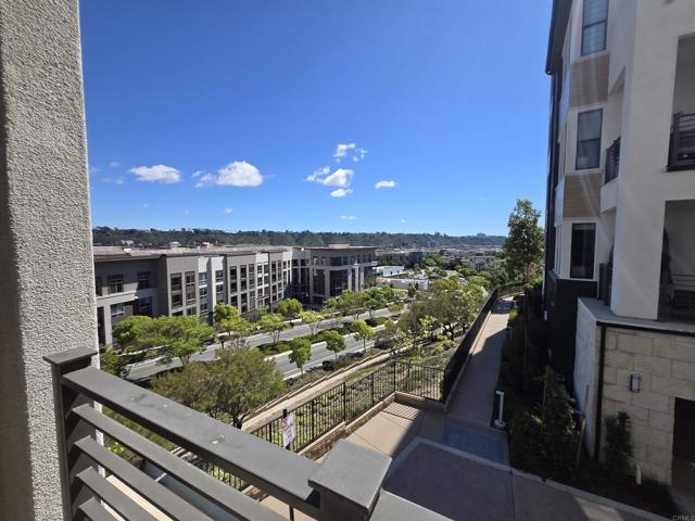 Building Photo - 8337 Distinctive Dr