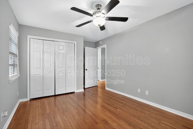 Building Photo - 3828 Avenue N