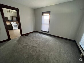 Building Photo - 1621 W Jackson St