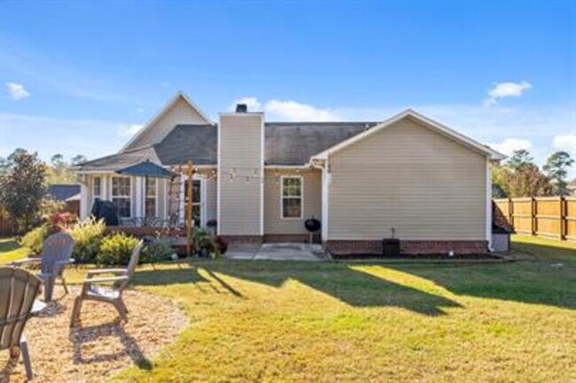 Building Photo - 600 S Buckeye Dr