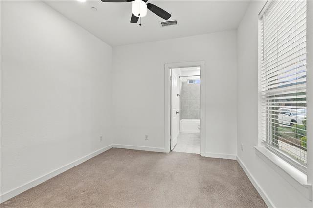 Building Photo - 2737 Splendor Ln