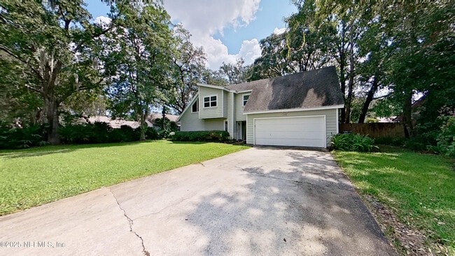 Building Photo - 1115 Hamlet Ct