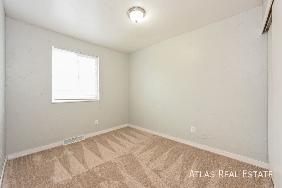 Building Photo - 16729 E Layton Ave