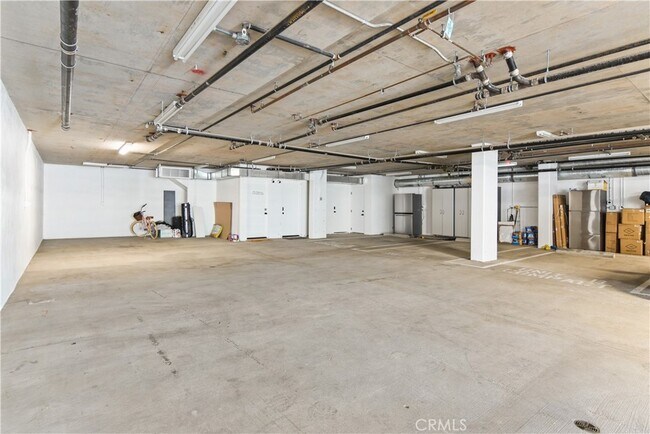 Building Photo - 723 Pier Ave