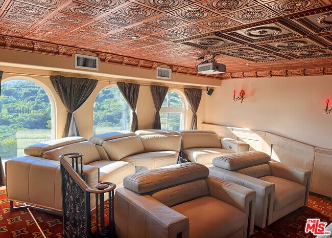 Building Photo - 31280 Bailard Rd