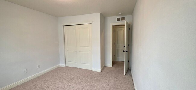 Building Photo - 4117 Gunsmoke Rd