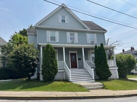 Building Photo - 22 Summer St