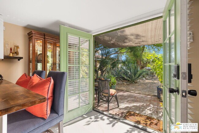 Building Photo - 575 S Calle Ajo