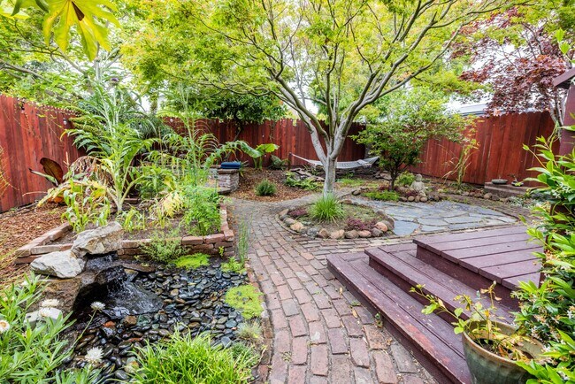 Backyard - 3863 West St