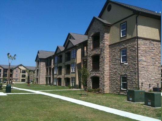 Building Photo - Horizon Meadows