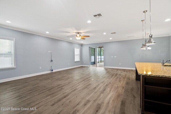 Building Photo - 1866 Pindo Ct NW
