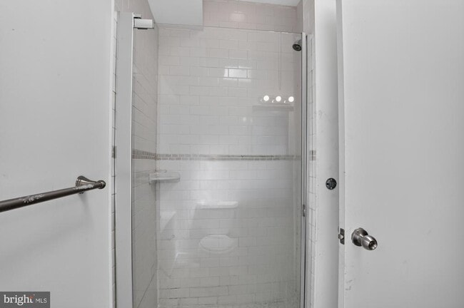 Building Photo - 4307 Locust St