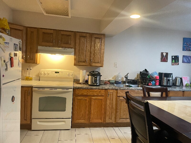 Building Photo - 8128 Washington St