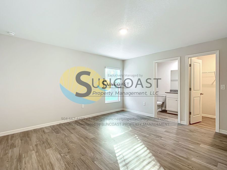 Building Photo - 9473 N Athenia Dr