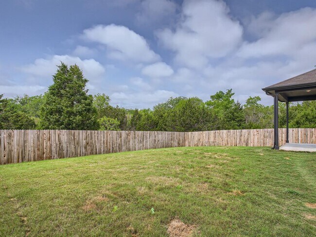 Building Photo - 5301 Hallowell Ct