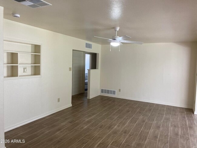 Building Photo - 3207 E Medlock Dr