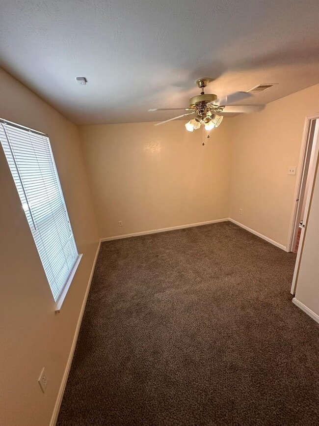 Building Photo - 19039 S Whimsey Dr