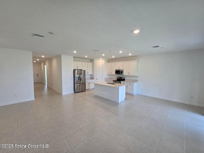 Building Photo - 1961 Marigold Trl NW