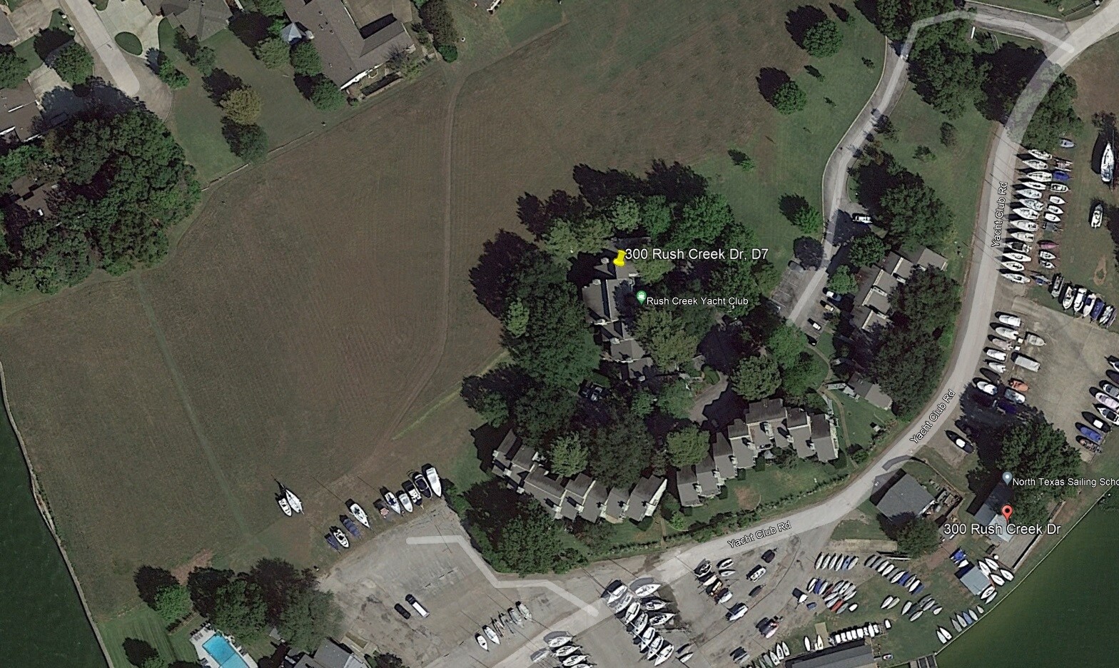 Building Photo - 300 Rush Creek Dr