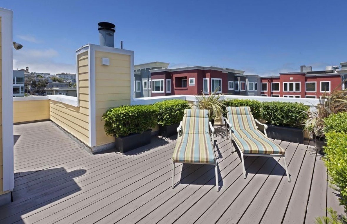 Building Photo - 269 Hickory St