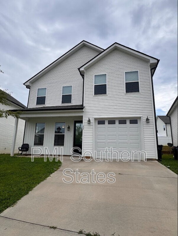 Primary Photo - 207 Clarus Crk Wy