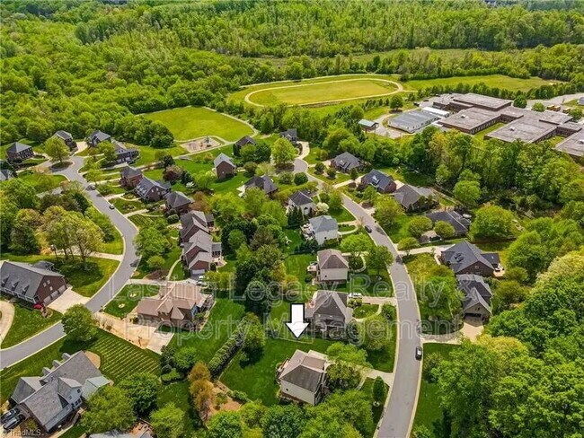 Building Photo - 475 Ashbry Run Dr