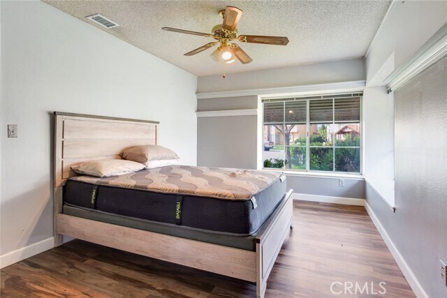 Building Photo - 972 Camphor Ct