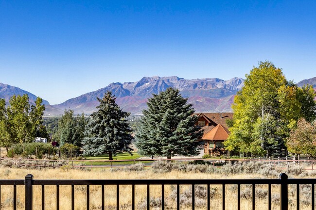 Building Photo - Mountain Escape with Stunning Timpanogos V...