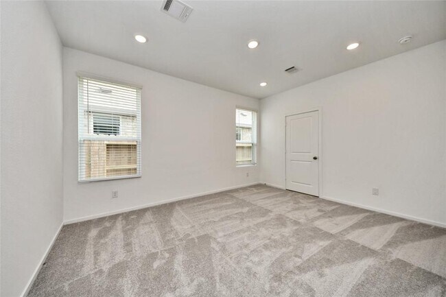 Building Photo - 6314 Orchid Bch Dr