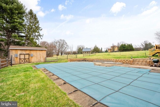 Building Photo - 3554 N Sugan Rd
