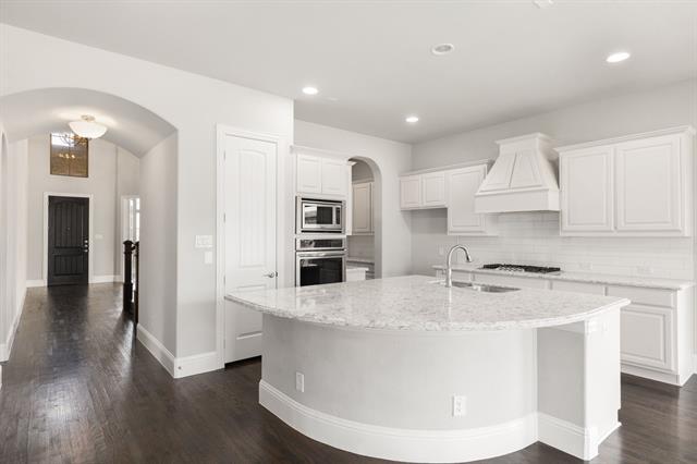 Building Photo - 2073 Trophy Dr