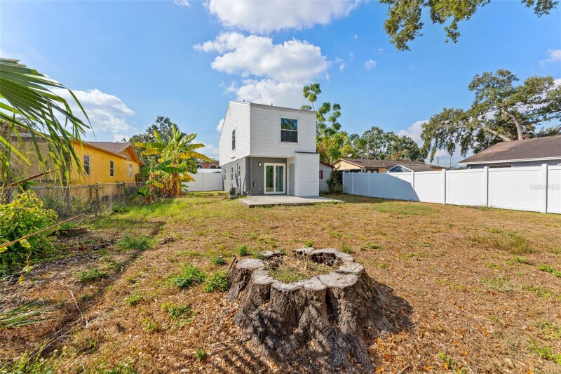 Building Photo - 8737 N Tangerine Pl