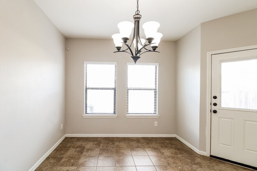 Building Photo - 6623 Sharpstone Creek Ln