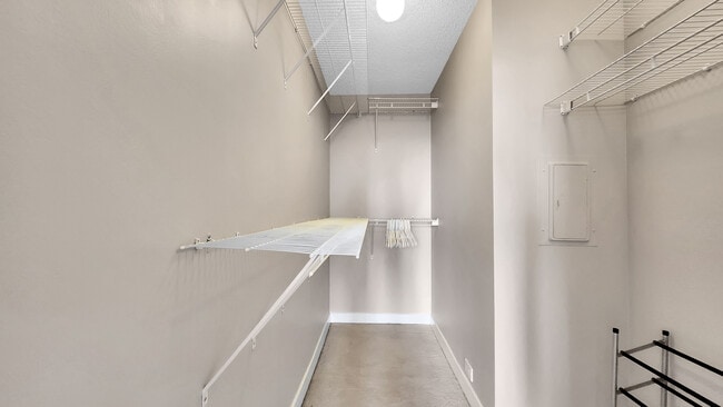 Building Photo - 405 N Wabash Ave