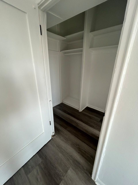 Floorplan - 2500 S Hobart Blvd