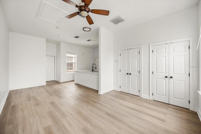 Building Photo - 1316 Lake Baldwin Ln