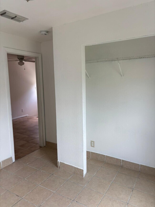Building Photo - 4930 NW 85th Terrace