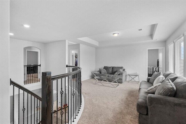 Building Photo - 2405 Bayrose Dr