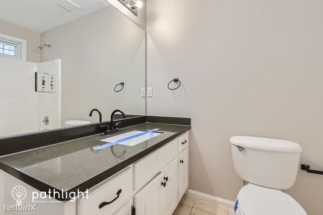 Building Photo - 40 Acorn Way UNIT
