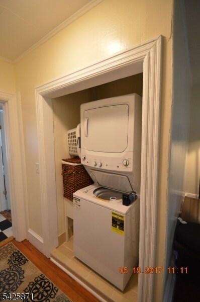 Building Photo - 83 Summit Ave