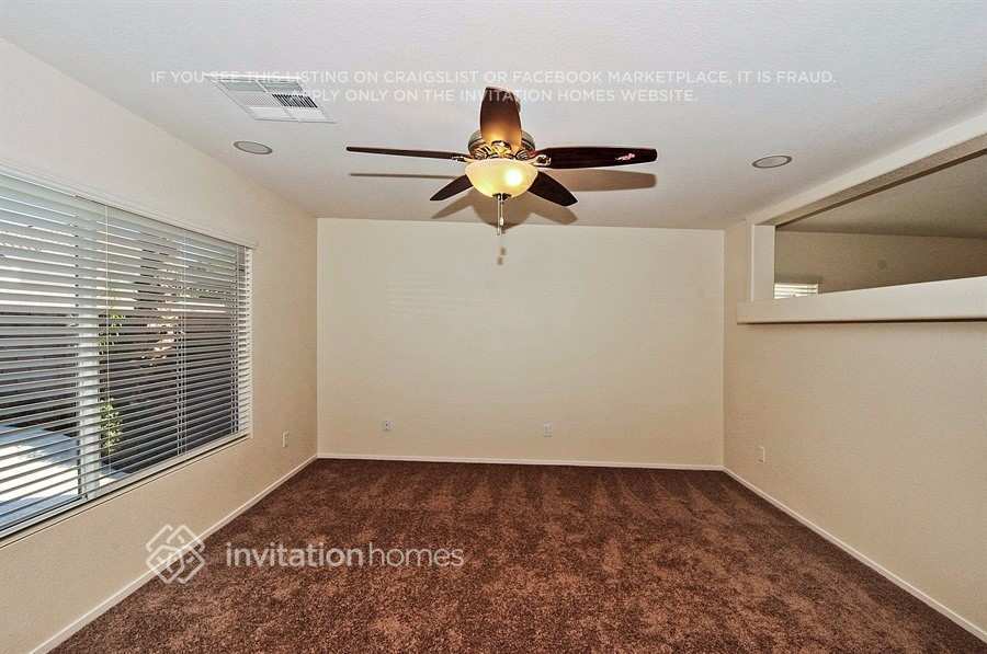 Building Photo - 7544 Slipstream St