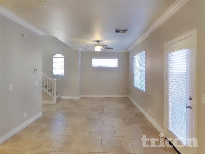 Building Photo - 6046 W Traviata Ave