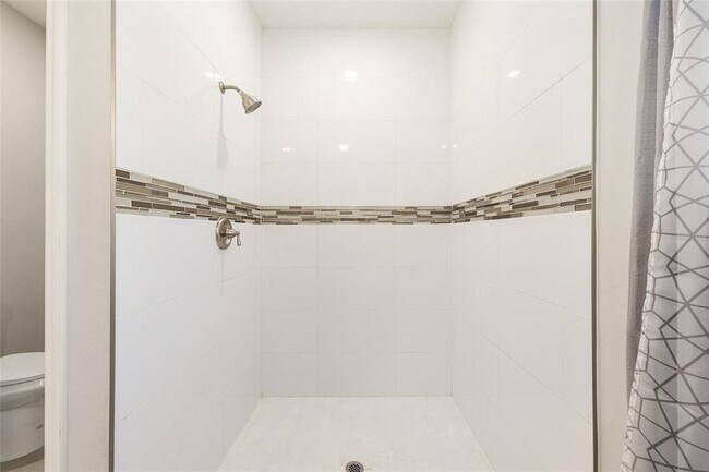 Building Photo - 5998 SW 154th Street Rd