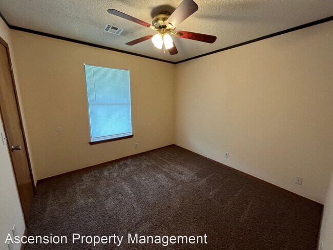 Building Photo - 3 br, 2 bath House - 8206 N 122nd E Ave