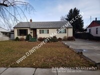 Building Photo - 624 W Linden St