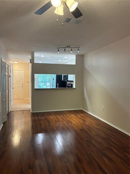 Building Photo - 8648 Hunters Key Cir
